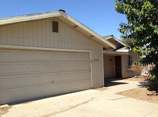 2174 Neill Way, Hanford, CA 93230