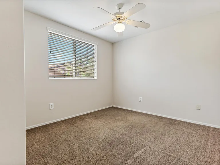 3011 W Cavalry Dr — Photo 10