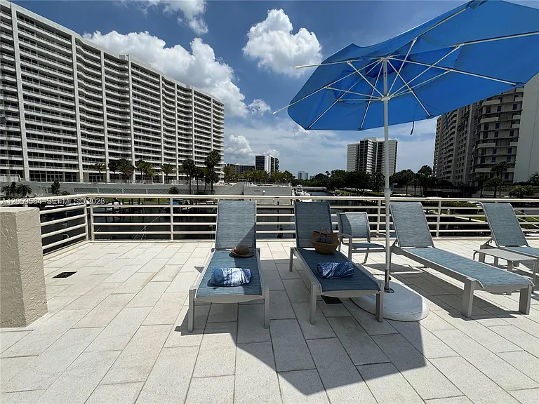 4201 N Ocean Blvd #1202 — Photo 20