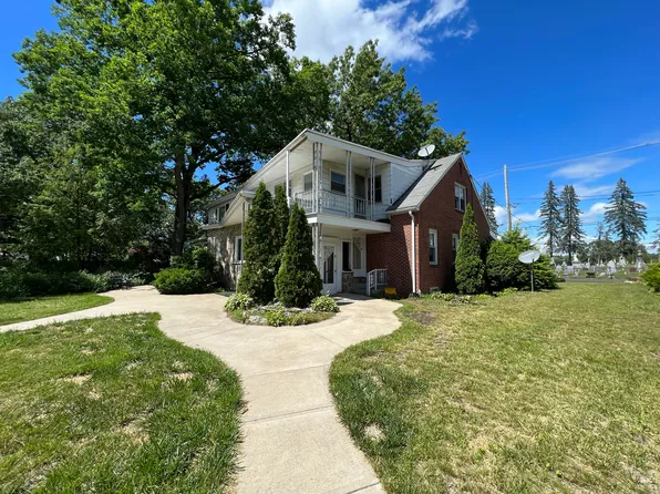 72 Lyman St, South Hadley, MA