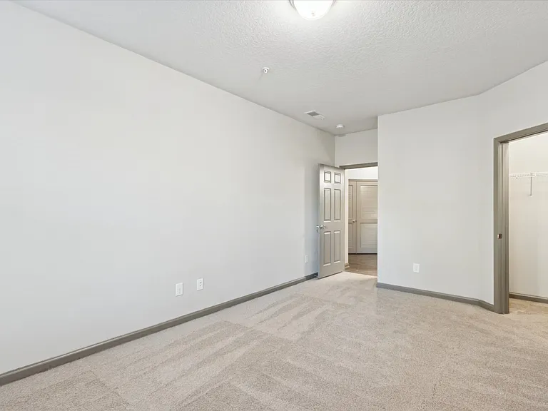 Villas at Park Avenue — Photo 82