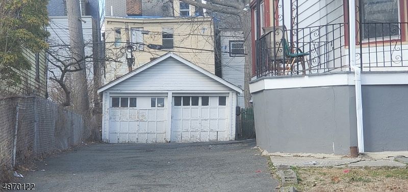 2nd image of 103 N 18th St