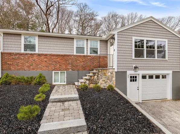 52 Priest St, Hudson, MA 01749