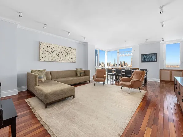 300 E 77th St APT 28A, New York, NY 10075