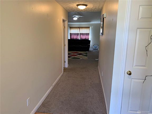 3rd image of 6839 Belleglade Dr
