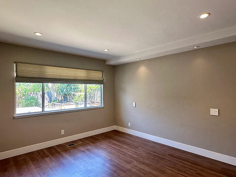 10446 Plum Tree Ln — Photo 5