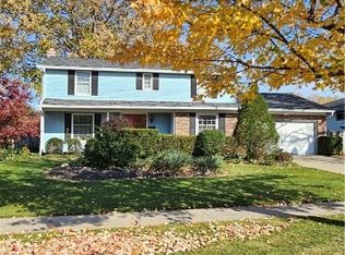 15930 Galemore Dr, Middleburg Heights, OH 44130