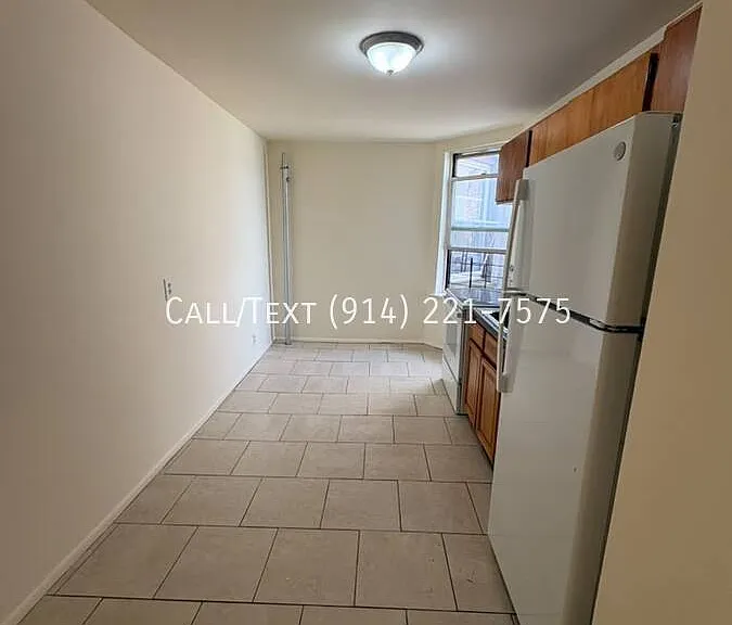 185 Valentine Ln #4W — Photo 10