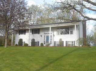 91 Prospect Ave, Massena, NY 13662