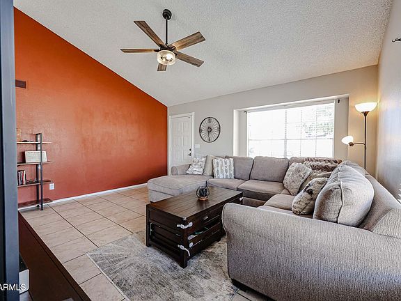 5th image of 5925 W CROCUS Drive
