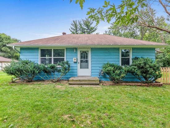 6700 Perry Ave N, Brooklyn Center, MN 55429