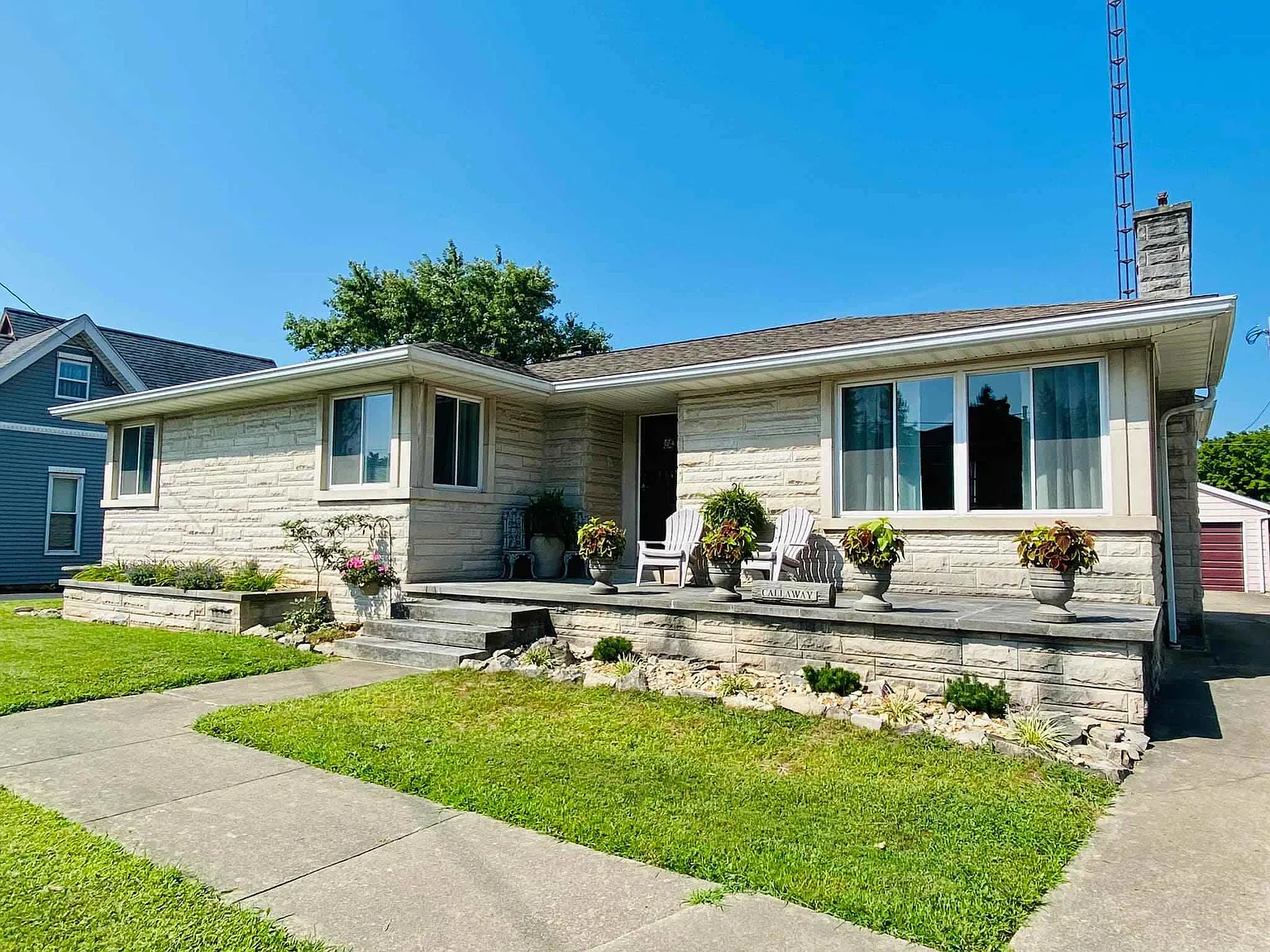 1103 Lincoln Ave photo 1