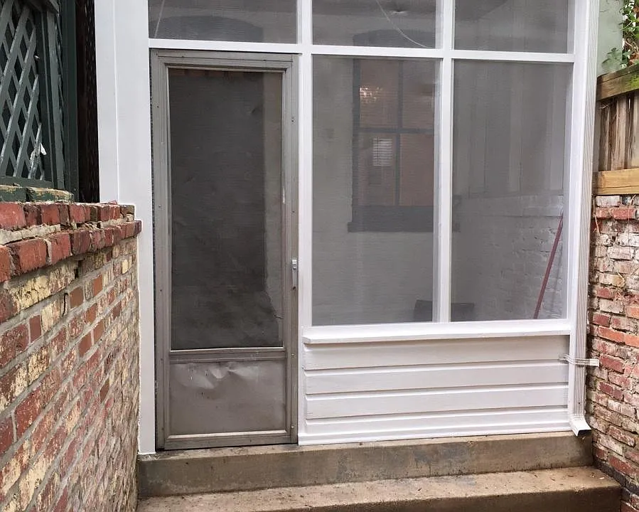 Entryway from private patio to porch