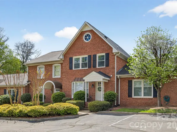 311 Silverleaf Cir, Kannapolis, NC 28083