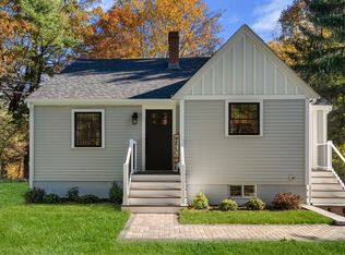 28 Sylvan Ct, Abington, MA 02351