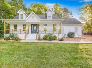 110 High Shoals Ln, Statesville, NC 28677