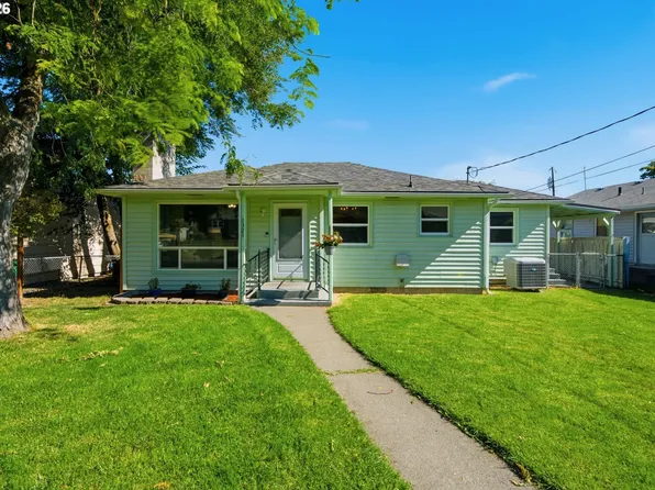 1321 E 13th St, The Dalles, OR 97058