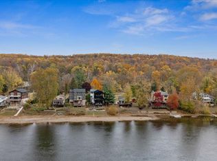 159 Byram Ln, Stockton, NJ 08559