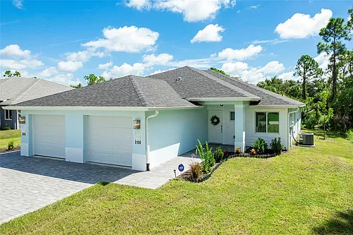 2098 Como St Photo 1