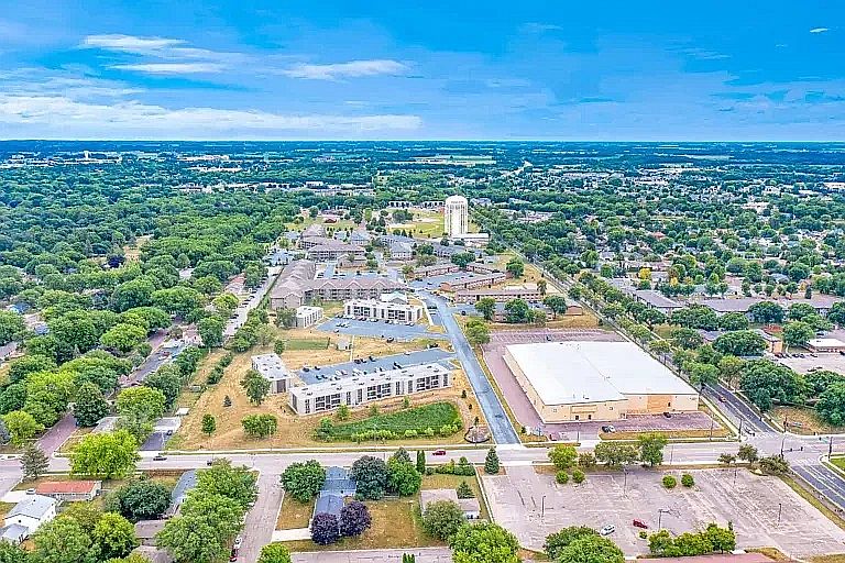 The-Grove-at-Mankato-Drone-6-768x512