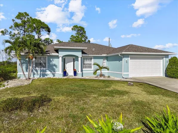 8 Abaft Pl #10, Placida, FL 33946