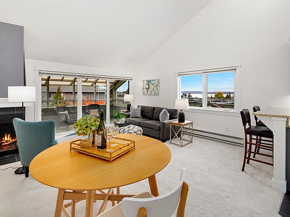 4th image of 337 2nd Ave S APT 301