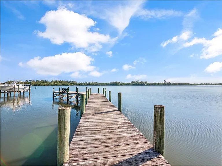 5232 SE Sea Island Way — Photo 13
