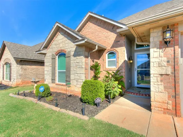 3305 NW 160th St, Edmond, OK 73013
