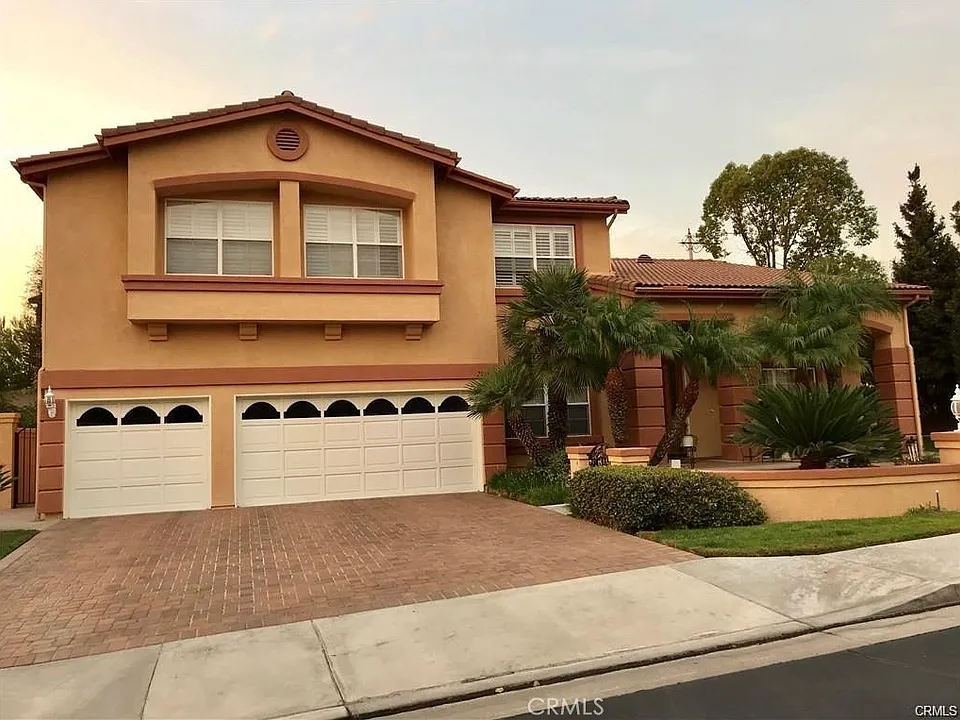 7533 E Endemont Ct