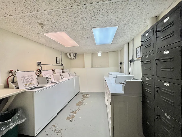 214 Wood St #15 — Photo 5