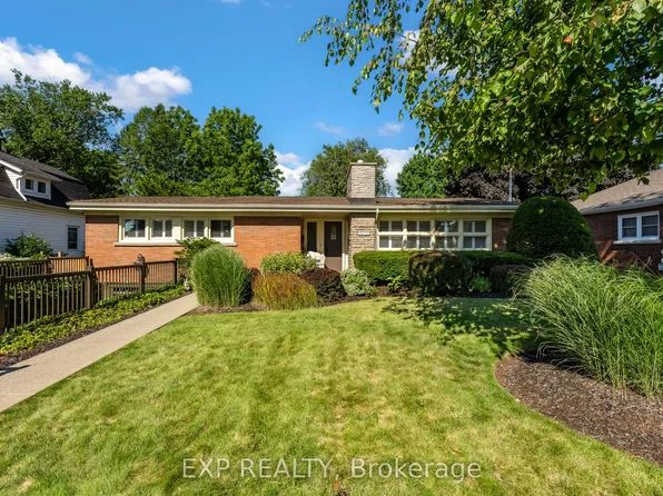 3279 Saint Patrick Ave, Niagara Falls, ON L2J 2N3