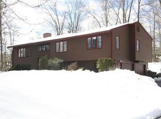 13 Causeway St, Hudson, MA 01749