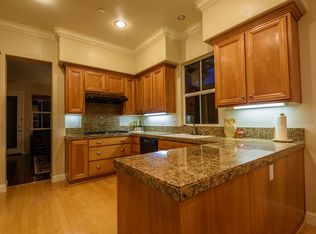 101 Cedar Ter, Fremont, CA 94539