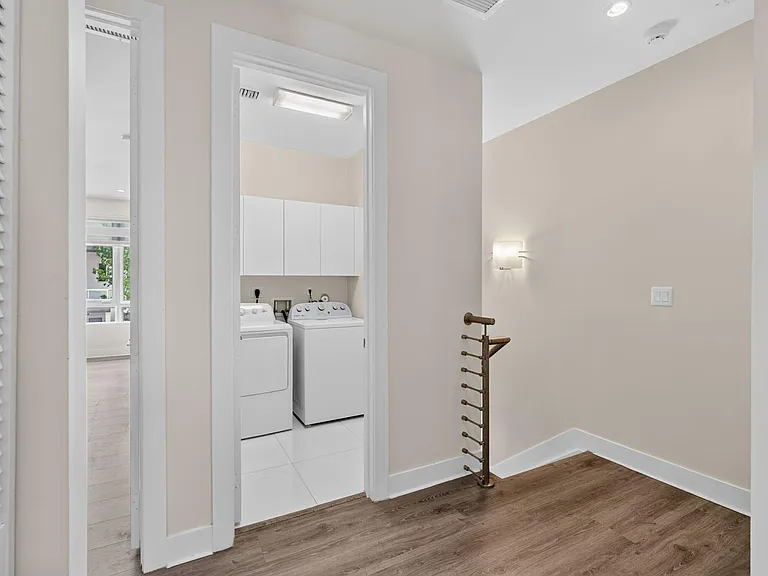 6461 NW 103rd Psge — Photo 30