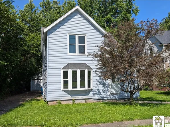 719 Monroe St, Dunkirk, NY 14048