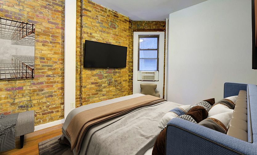 2nd image of 7 Carmine St APT 9