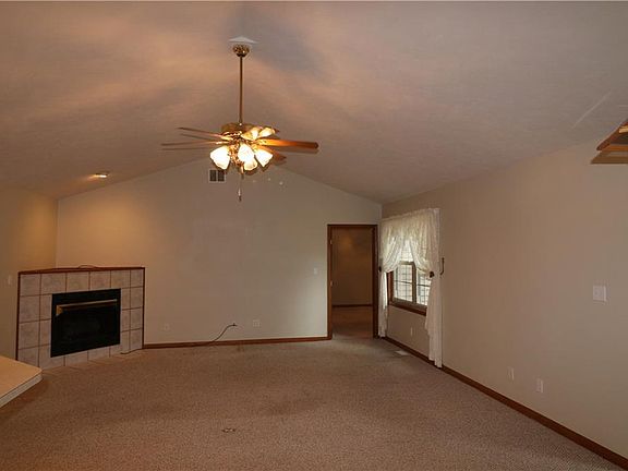 4th image of 1126 S Glenway Dr