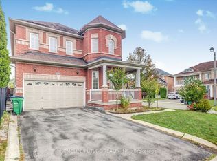 2 Tovey Ter, Brampton, ON L6R3E6