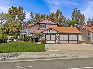 1385 Cresta Rd, Corona, CA 92879
