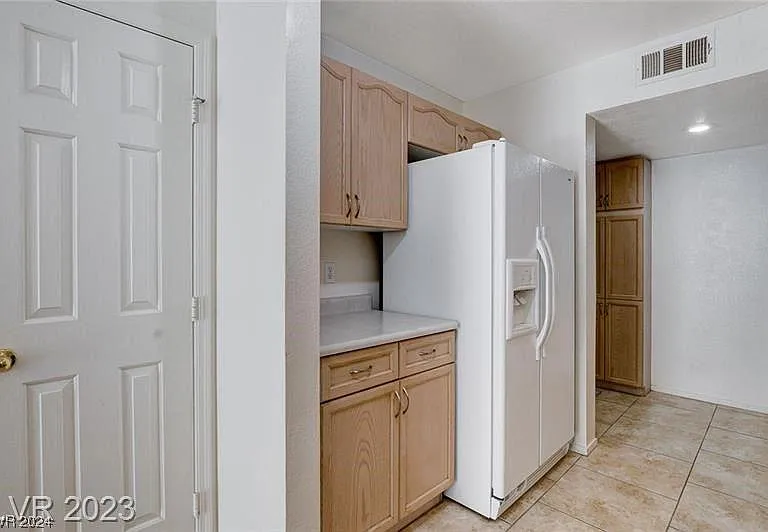8429 Sewards Bluff Ave — Photo 14