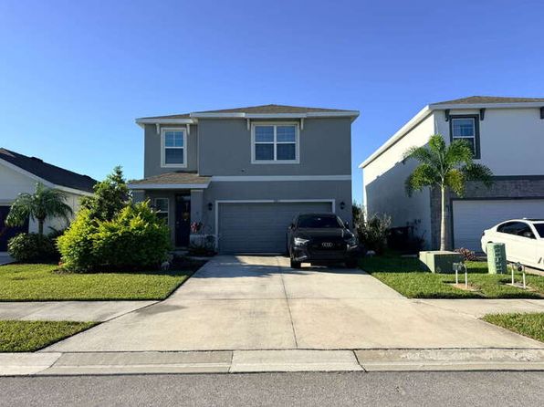 3263 Hilltop Cir