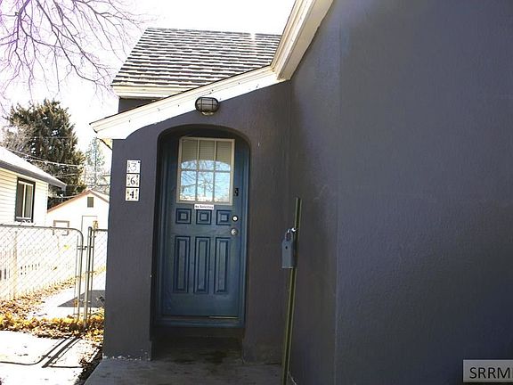 2nd image of 364 2nd St