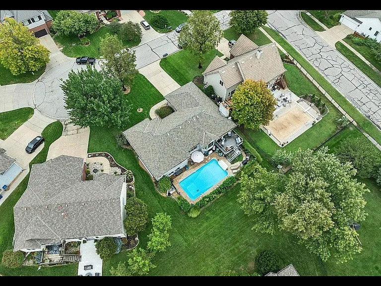 7805 W Quail Run Cir — Photo 14