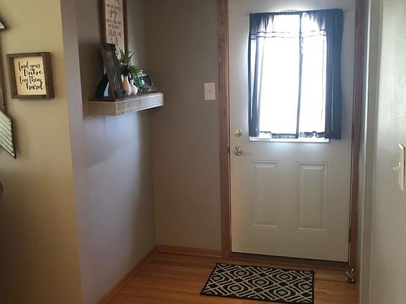 2nd image of 1555 210th St