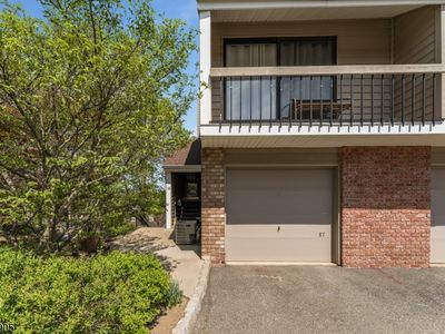 87 Overlook Dr, Clinton, NJ, 08809