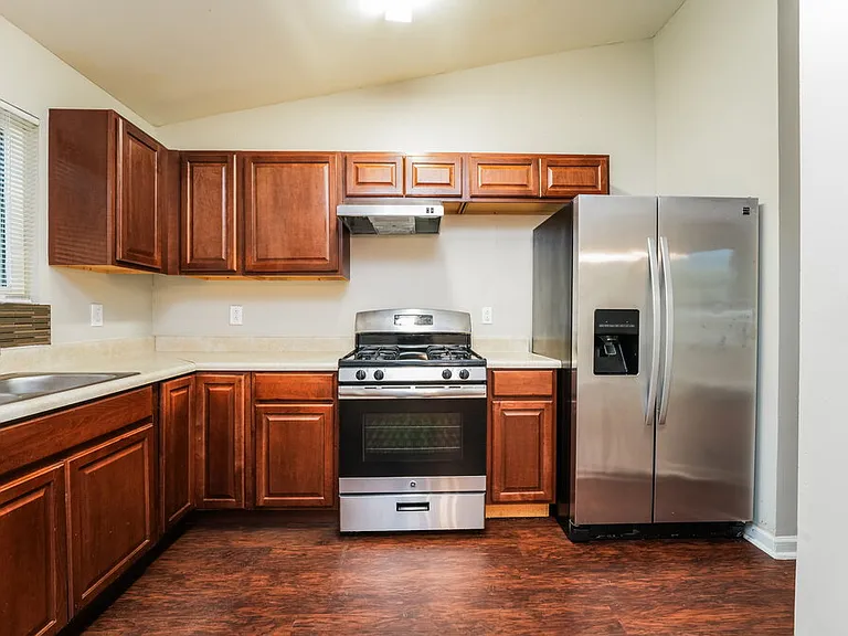 5394 Greenhedge Ct — Photo 9