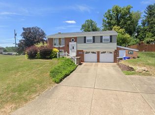 2023 Fiddleback Dr, Mc Kees Rocks, PA 15136