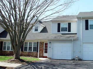 305 Classon Ct, Somerset, NJ 08873