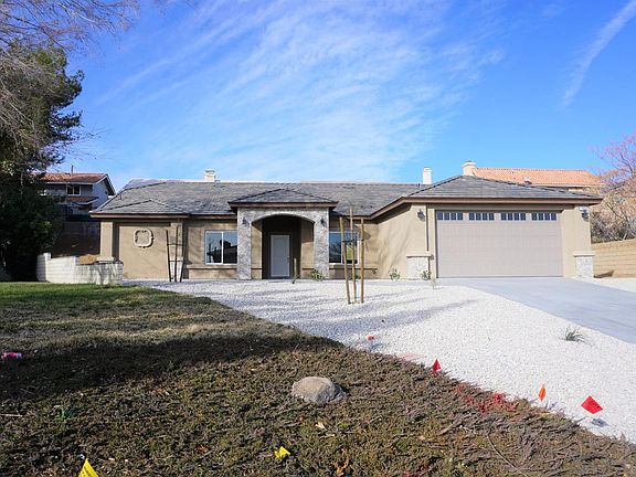 3rd image of 17850 Ironwood Ln