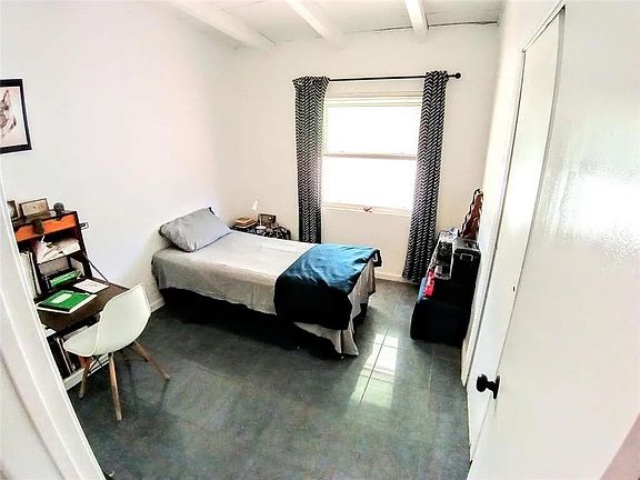 5th image of 74866 Serrano Dr